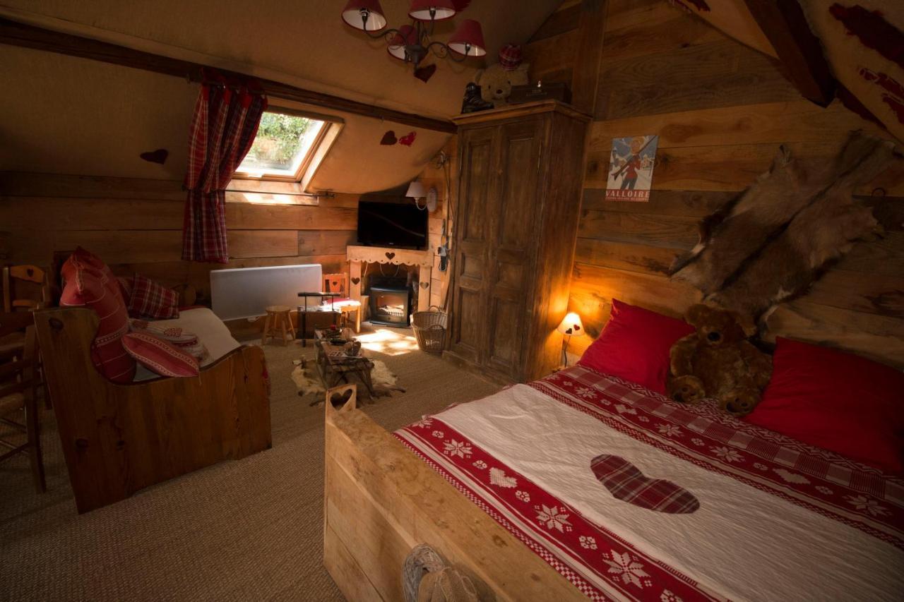 Gite "Le Refuge" Dans Un Domaine De 7Ha Au Calme Vimoutiers Luaran gambar
